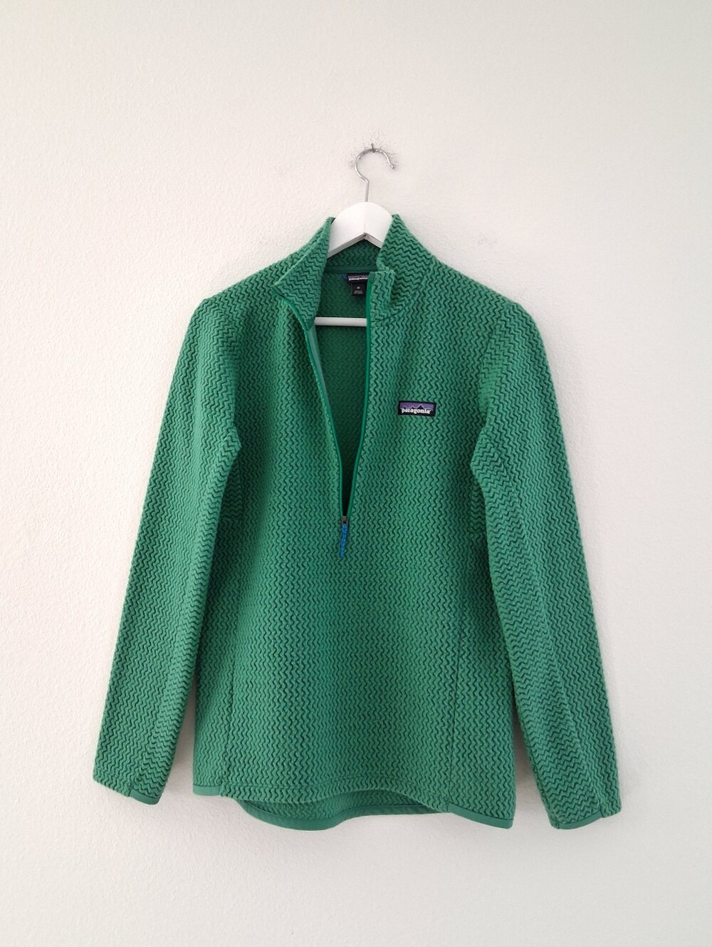 Patagonia W's R1 Air Zip Neck - Picture 6 of 16